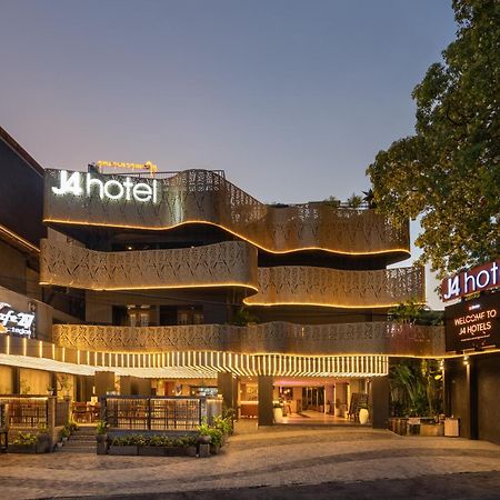 J4 Hotels Legian Экстерьер фото