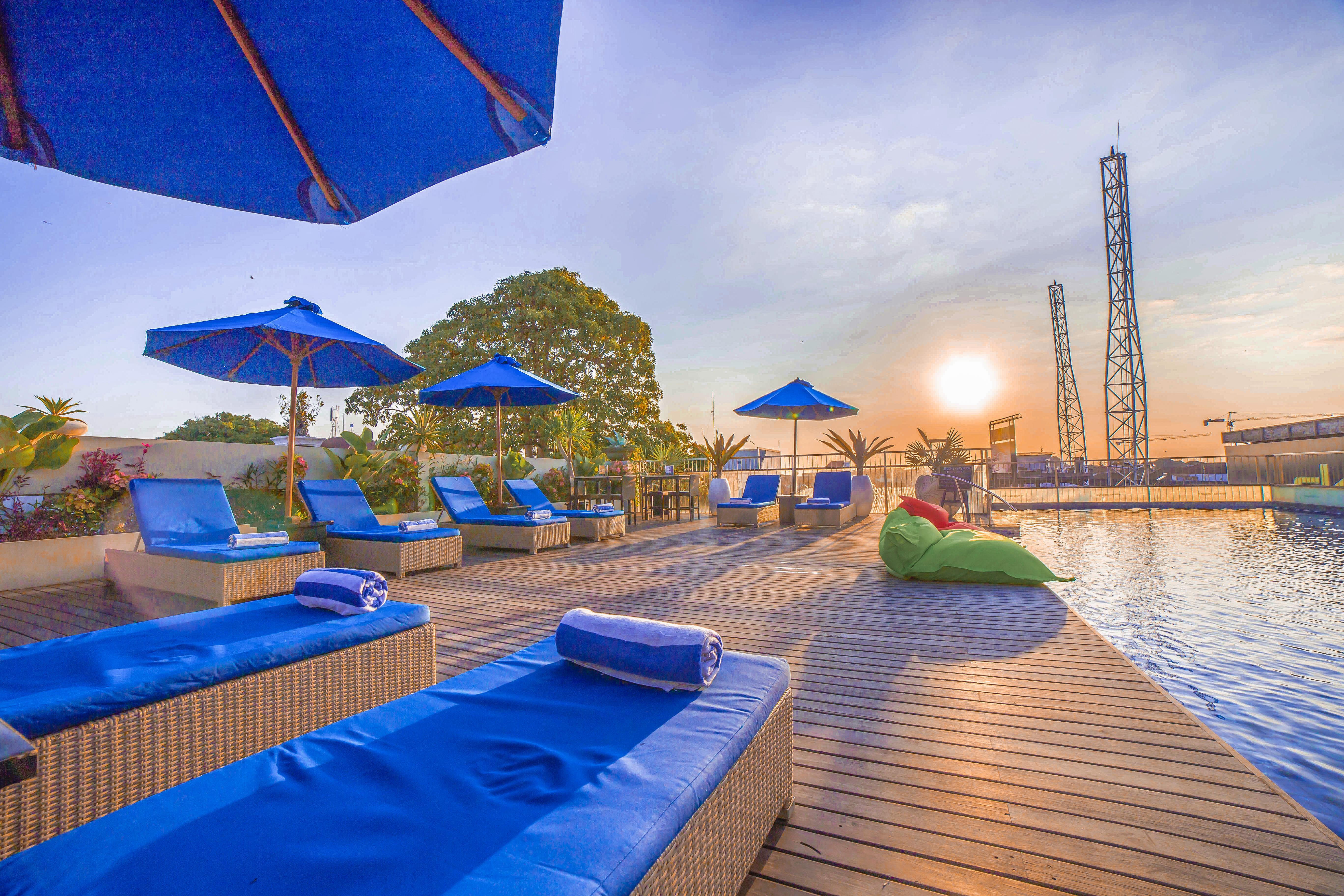 J4 Hotels Legian Экстерьер фото