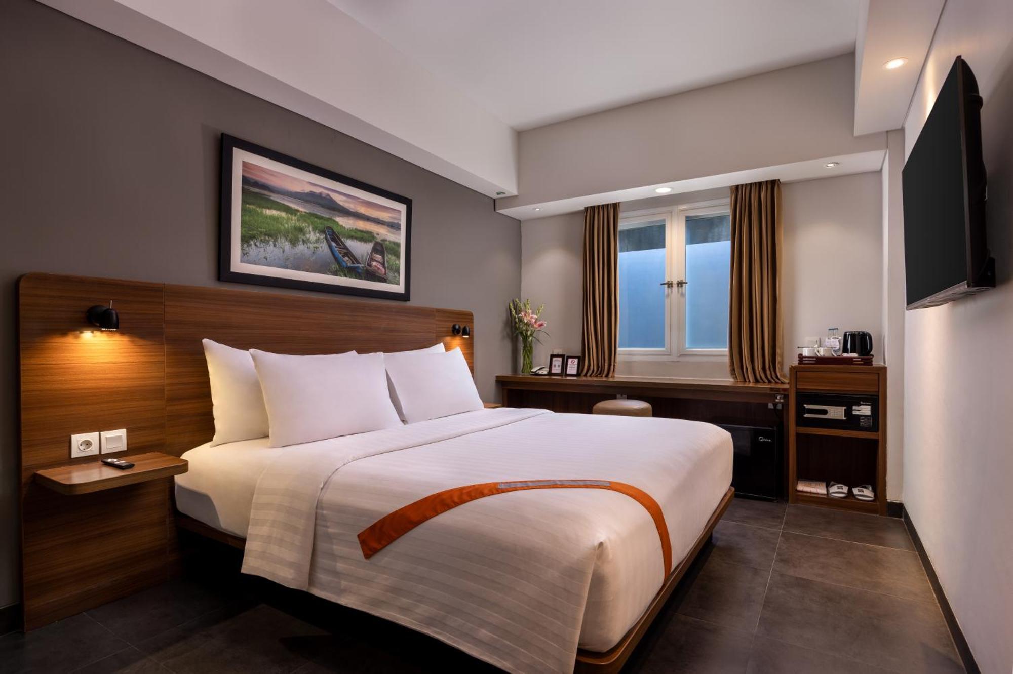 J4 Hotels Legian Экстерьер фото