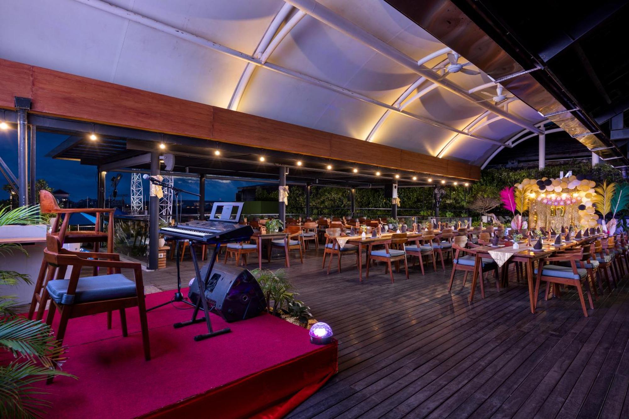 J4 Hotels Legian Экстерьер фото