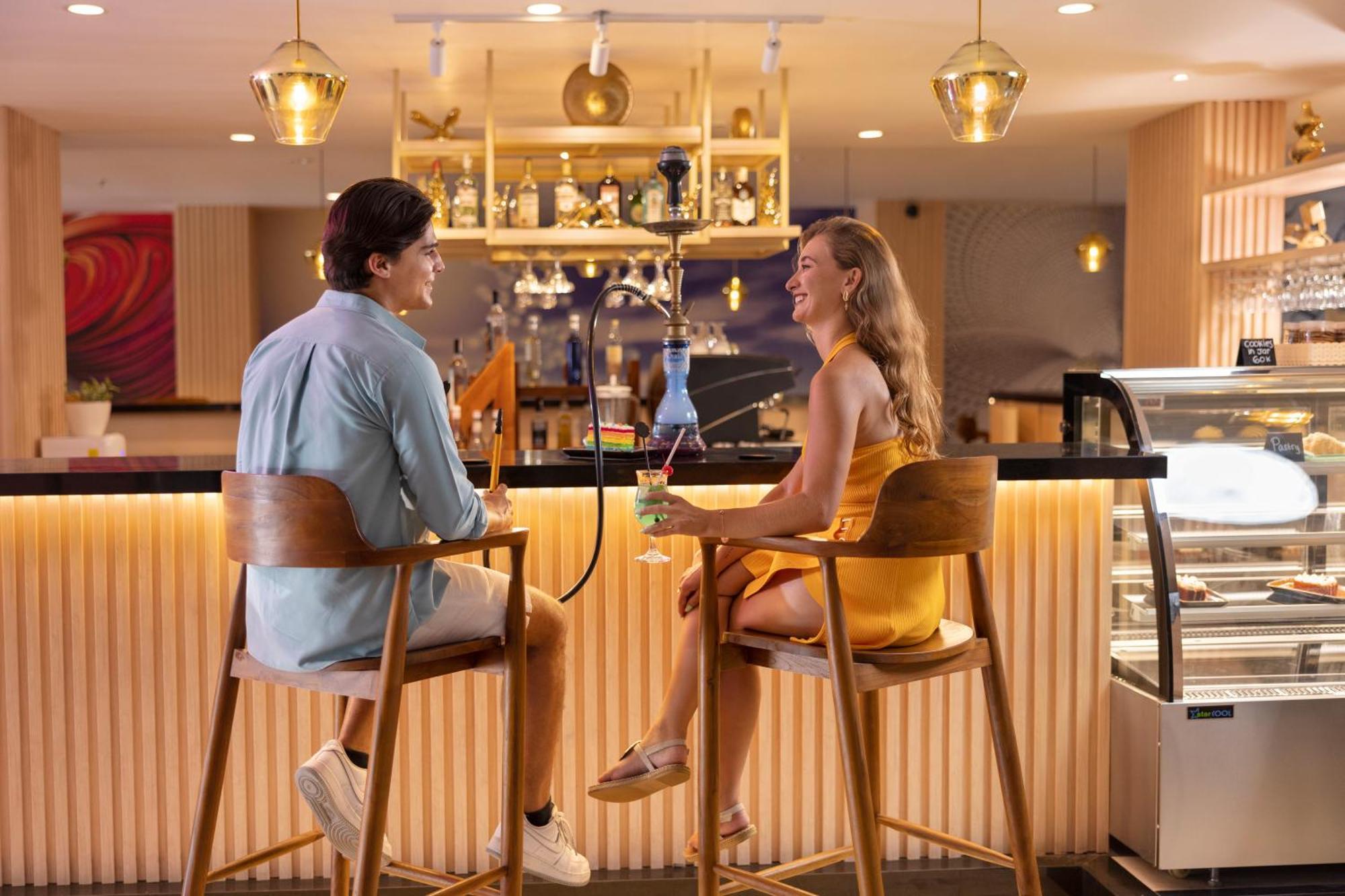 J4 Hotels Legian Экстерьер фото