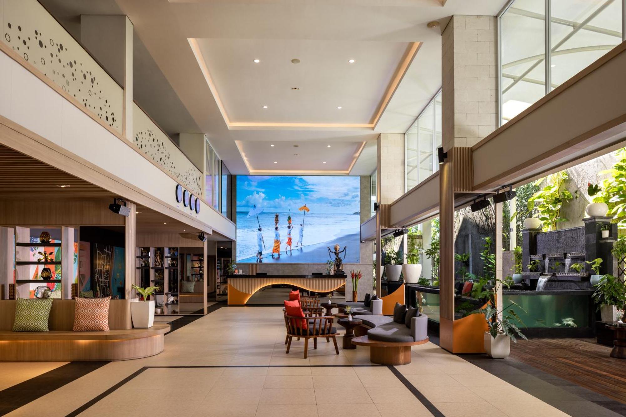 J4 Hotels Legian Экстерьер фото